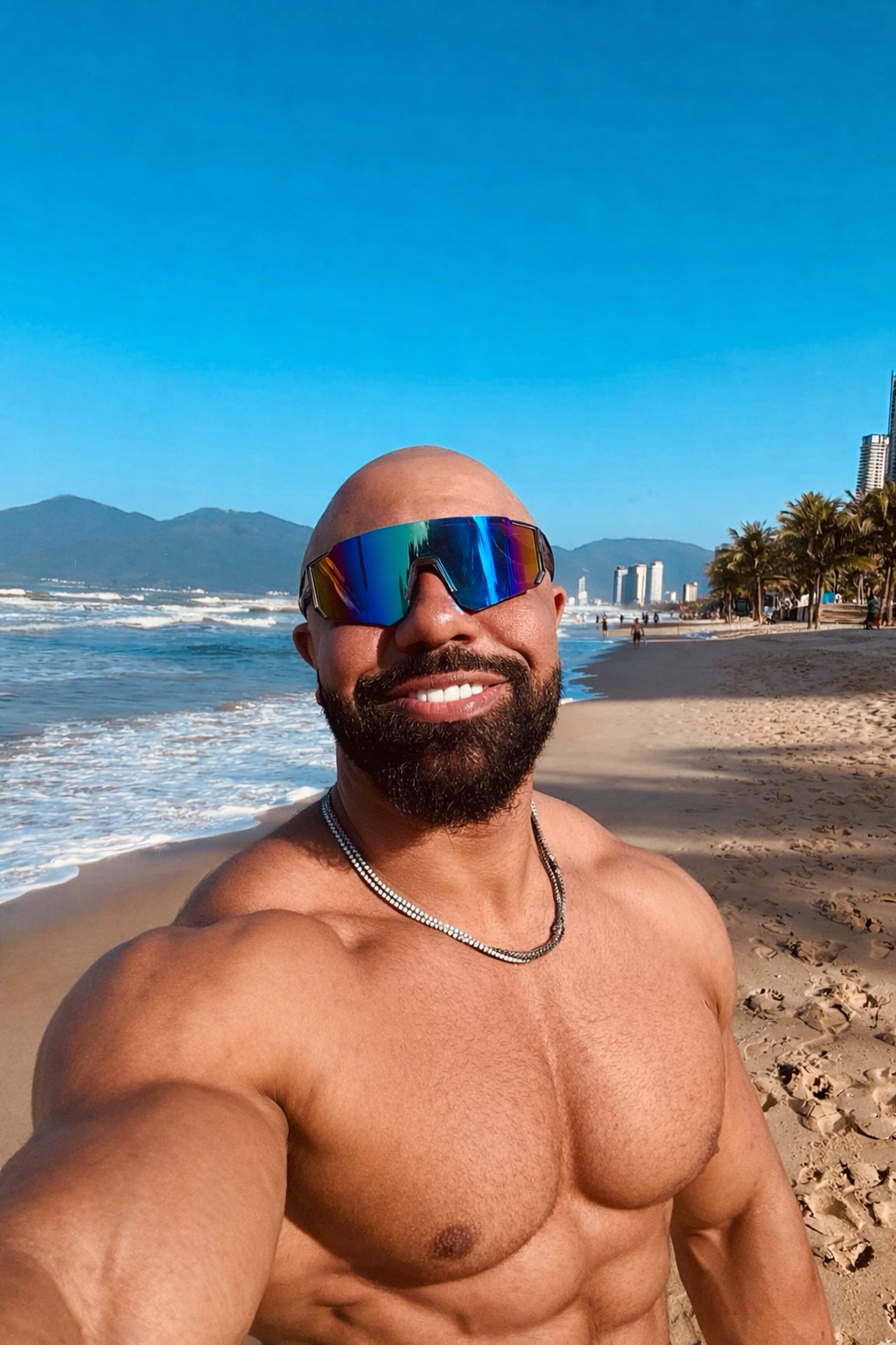 Founder of Evolve, on the coast of Đà Nẵng